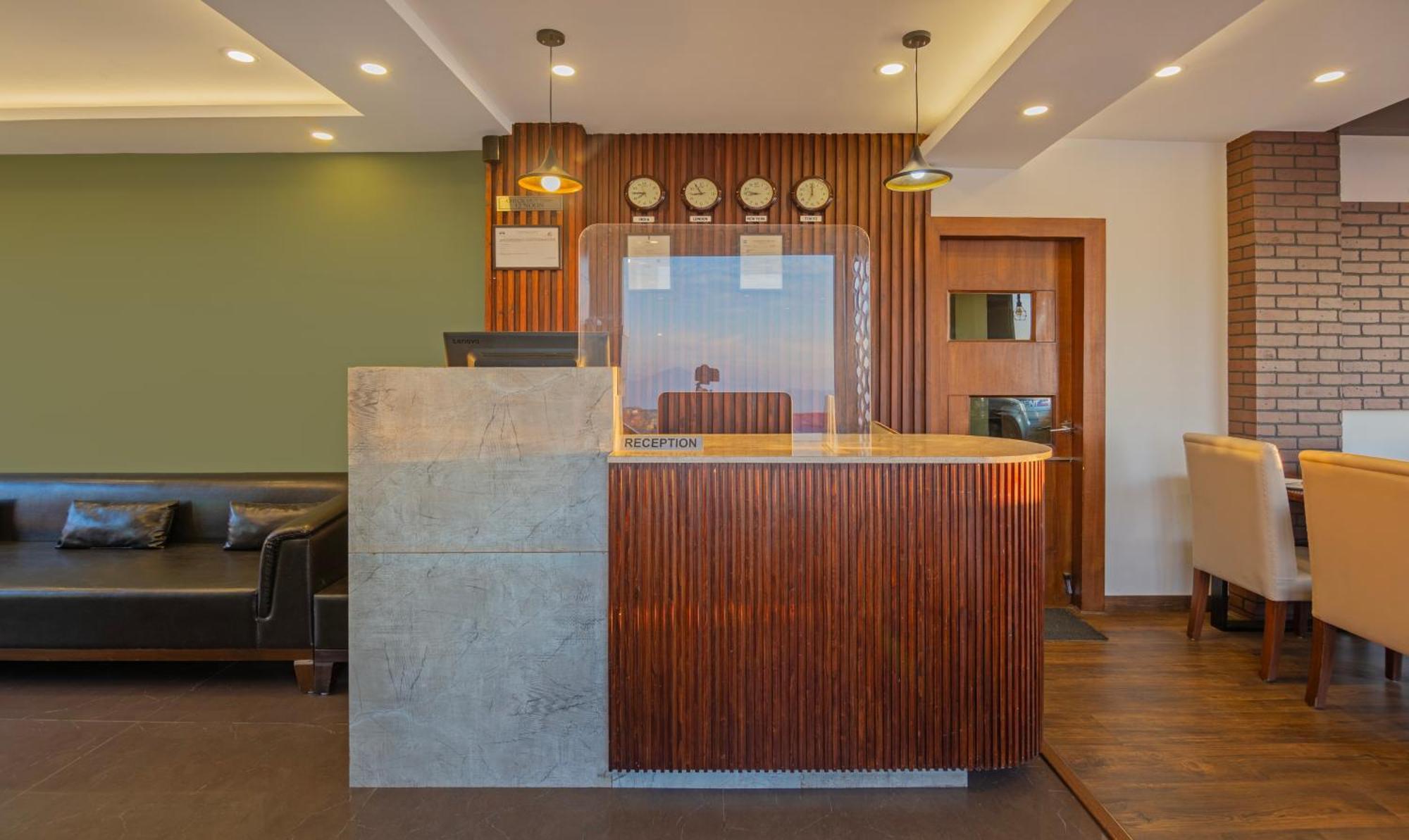 Treebo The Northern Retreat Resort With Mountain View Shimla Exterior foto